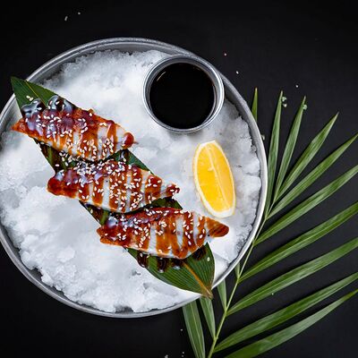 Сашими Угорь в Asiainn по цене 830 ₽