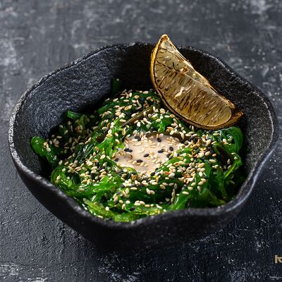 Салат Чука в Kitana по цене 432 ₽