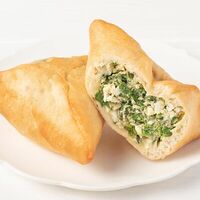 Пирожки жареные с зеленым луком и яйцом в Бахетле