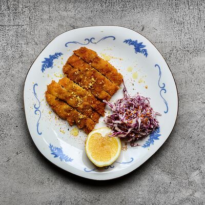 Кацу цыпленок, капуста юдзу, васаби-йогурт в Tokyo Sushi по цене 1230 ₽