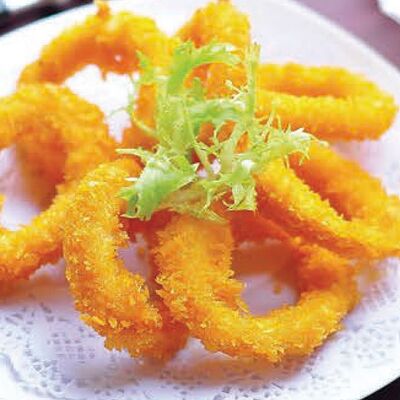 В43 Кольца кальмара 炸鱿鱼圈 в Charlie tea по цене 820 ₽