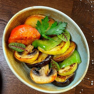 Овощи на гриле в Kirova street по цене 280 ₽