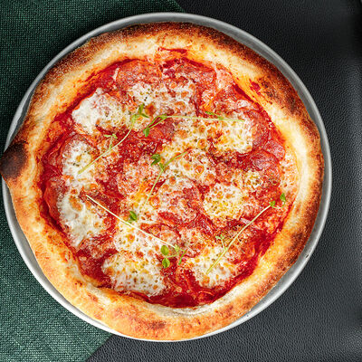 Пепперони в Лебовски Пицца и Боулинг по цене 730 ₽