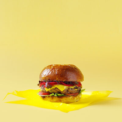 Чизбургер в VASILCHUKI Chaihona №1 по цене 680