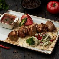 Шашлык из cвинoй шейки в Квелли и Пури