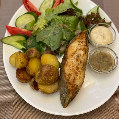 Стейк из палтуса в Лацио пицца по цене 1400 ₽