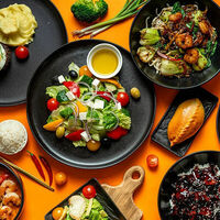 Логотип Феникс мировая кухня