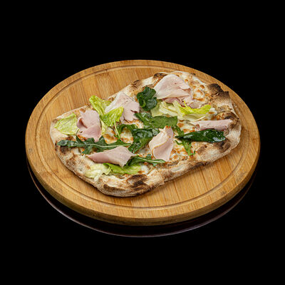 Римская пицца с окороком по-тамбовски и грибным соусом в Big Size Roll по цене 955 ₽