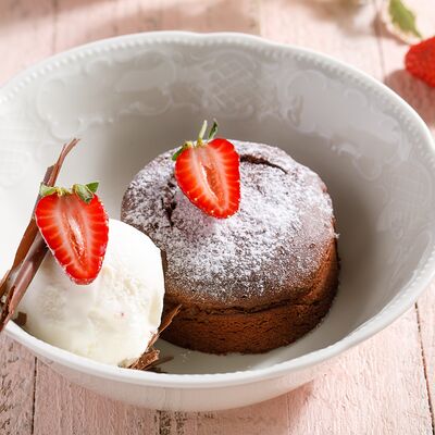 Шоколадная шкатулка с ванильным мороженым в Кукумбер по цене 490