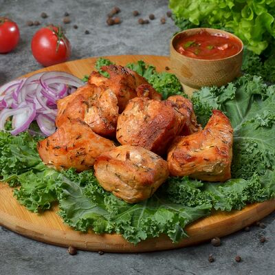 Шашлык из филе индейки в Шашлычный дворик по цене 570 ₽