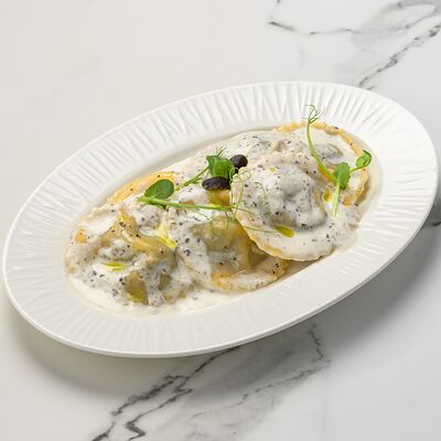 Равиоли с белыми грибами и трюфелем в Bruni Prosecco Bar по цене 990 ₽