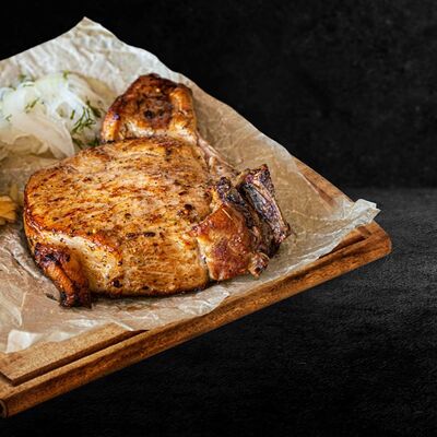 Свинина на кости в Good Grill по цене 430 ₽