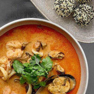 Том ям с морскими гадами в 96 азиаток по цене 1160 ₽