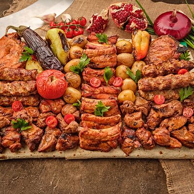 №28 Шашлычный сет на компанию из 20 человек в Шашлык Красногорск по цене 31375 ₽