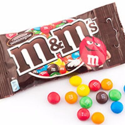 Драже M & M's Шоколад в Кинотеатр Люксор по цене 150 ₽