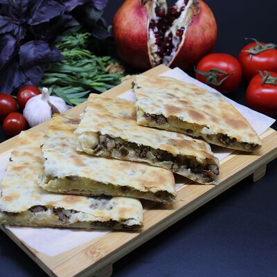 Кубдари маленький в Хачапуридзе по цене 350 ₽