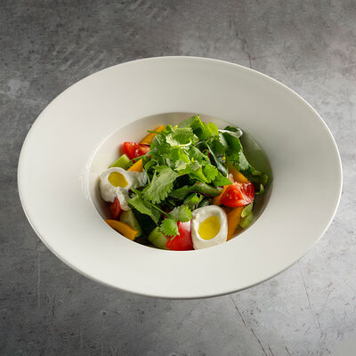 Овощной салат в Мидийное место по цене 690 ₽