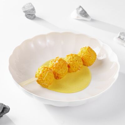 Сыр темпура с соусом карри в Филадельфия по цене 395 ₽