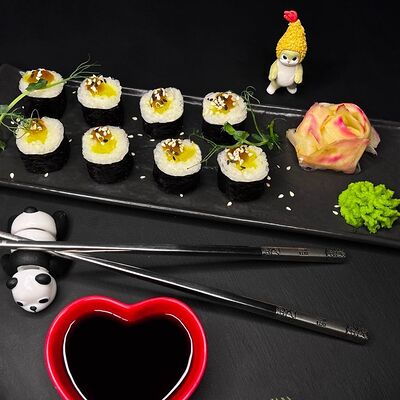 Маки с дайконом в От Нафани по цене 195 ₽