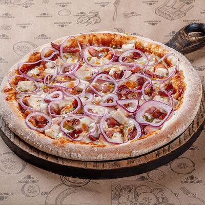 Пицца Бройбауер в Braubauer по цене 650 ₽