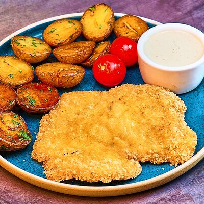 Шницель по-чешски в Heroes по цене 540 ₽