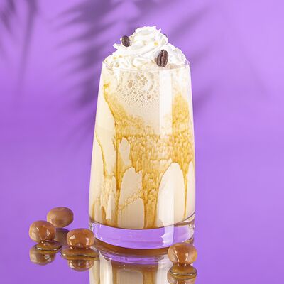 Молочный коктейль Кофейная карамель в Pink milk x Lift по цене 420 ₽