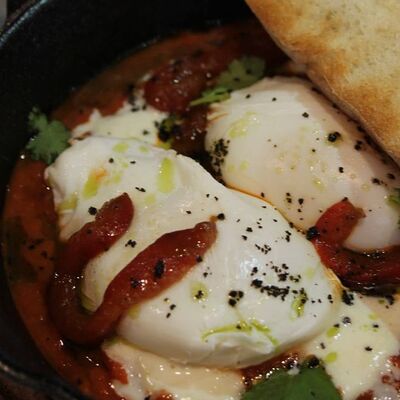 Шакшука в Raison D’être по цене 470 ₽