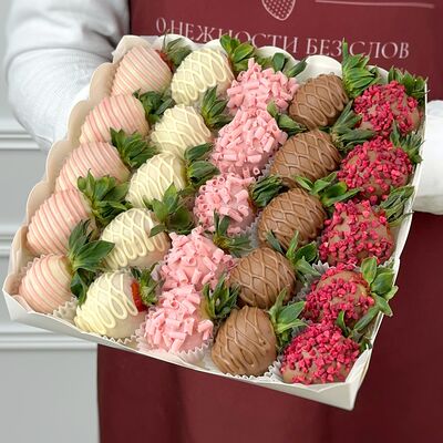 Клубника в шоколаде в наборе Винье в Chocoboom по цене 5318 ₽