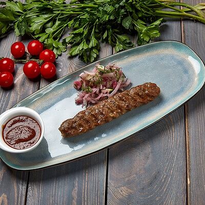 Люля кебаб из говядиныв Инжир по цене 280 ₽