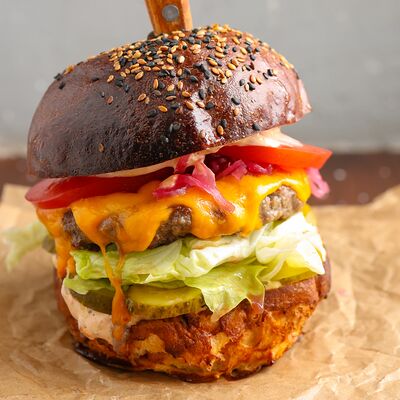 Бургер 1822 в Гастро-паб 1822 по цене 720 ₽