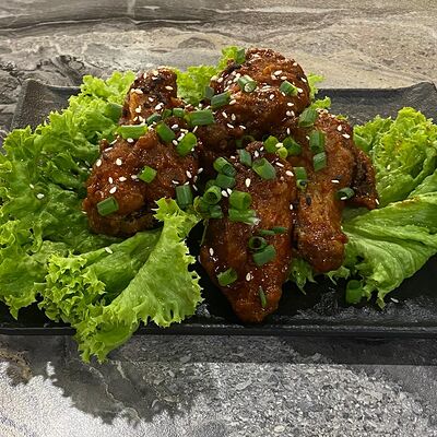 Крылышки Чили в Суши-бар Макото по цене 390 ₽