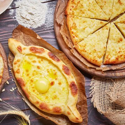 Хачапури сыром в Шашлычная на бульваре по цене 750 ₽