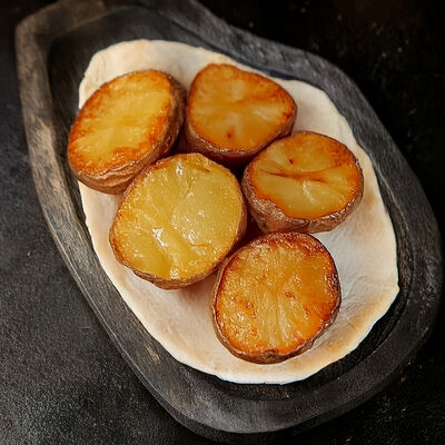 Картофель бейби на углях в Шампур по цене 380 ₽