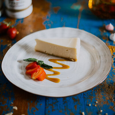 Чизкейк классический в Ресторан Мангал по цене 380 ₽