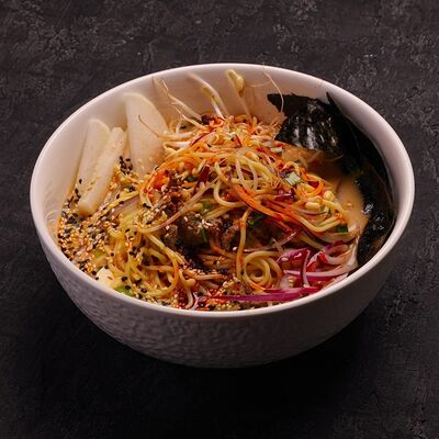 Рамен сливочный с говядиной в Kitchen lab по цене 640 ₽