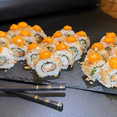 Сет Спайси в Вкусно есть по цене 1574 ₽