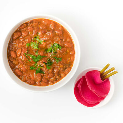 Лобио Мегрули и мжаве в Saperavi Cafe по цене 487 ₽