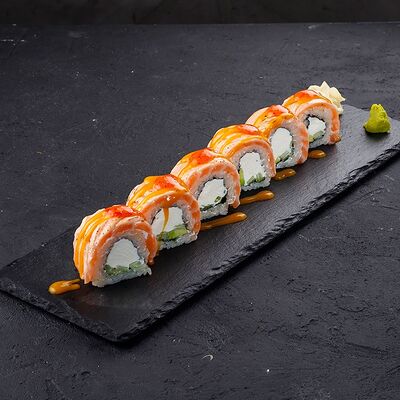 Ролл Филадельфия с соусом манго в Nau по цене 720 ₽