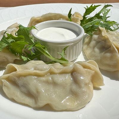 Манты в Wine & Vine по цене 780 ₽