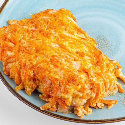 Кета, запеченная под овощами в Вилка Ложка по цене 318 ₽