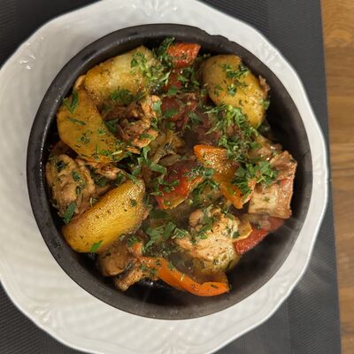 Оджахури из курицы в Хинкальная по цене 760 ₽