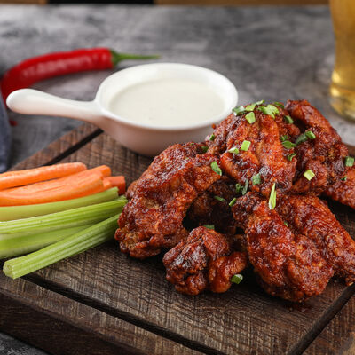 Куриные крылья в соусе баффало в Double по цене 350