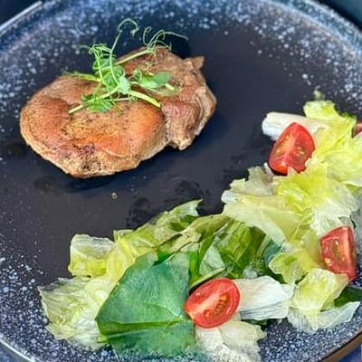 Стейк из свинины в BRCAFE по цене 650 ₽