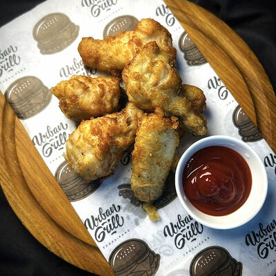 Крылья в панировке в Урбан Гриль по цене 350 ₽