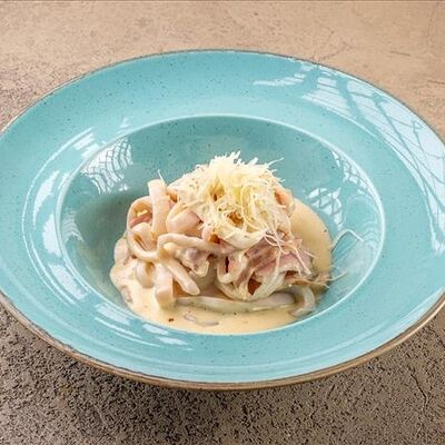 Карбонара из кальмара в У рыбака по цене 950 ₽