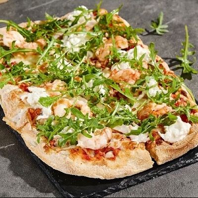 С креветками, рукколой и страчателлой в Гастробар DOM по цене 870