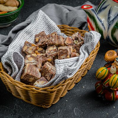 Халва в PLOVBOX по цене 250