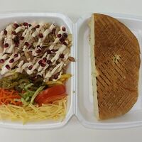 Шаурма в тарелке в Last shaurma