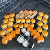 Сет Микс в Акрополь