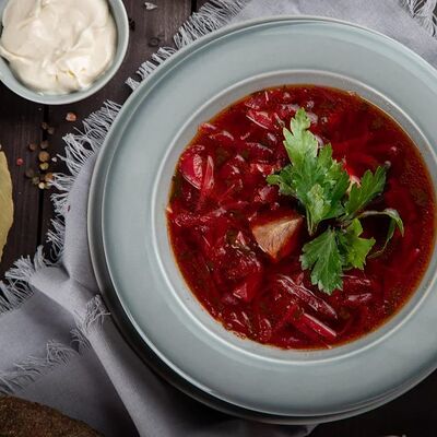 Борщ в Мангал Хаус по цене 420 ₽